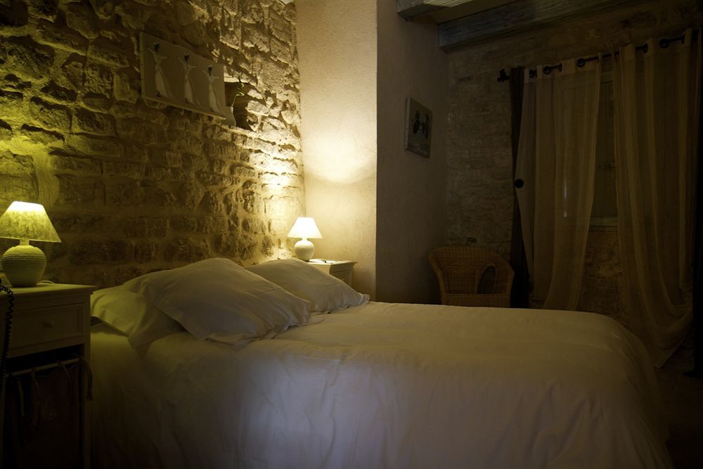 Le Crillon Otel Murs  Dış mekan fotoğraf