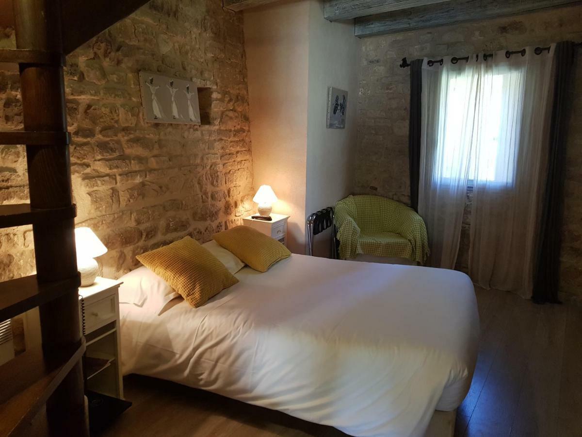 Le Crillon Otel Murs  Dış mekan fotoğraf