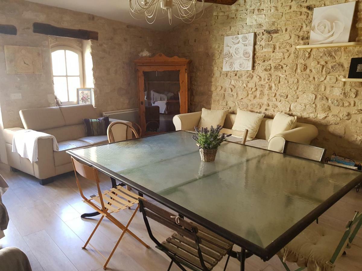 Le Crillon Otel Murs  Dış mekan fotoğraf