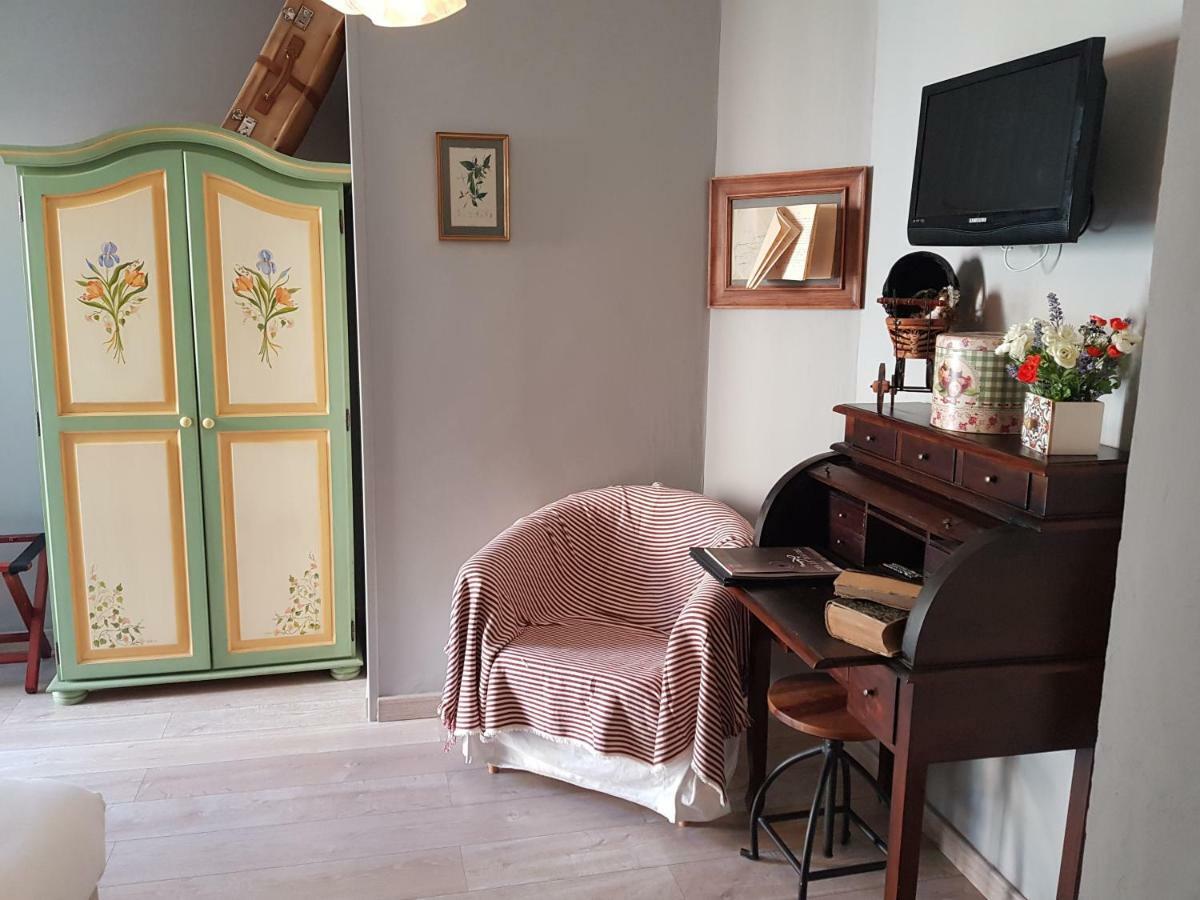 Le Crillon Otel Murs  Dış mekan fotoğraf